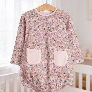 OUT OF STOCK Stitchy Fish Hand-Painted Petals Pocket Bubble, Pink 18M